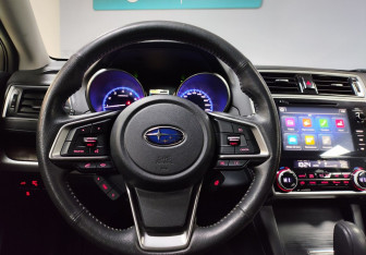 Подержанный автомобиль Subaru Outback Wagon 2018 года (15 фото)