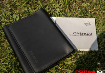 Подержанный автомобиль Nissan Qashqai 2012 года (14 фото)