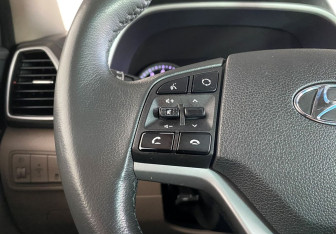 Подержанный автомобиль Hyundai Tucson 2019 года (15 фото)