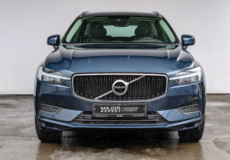 Подержанный автомобиль Volvo XC60 2021 года (2 фото)