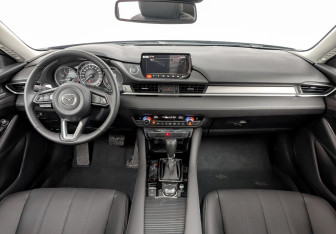 Новый Mazda Atenza Sedan 2023 (10 фото)