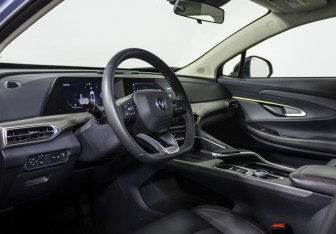 Подержанный автомобиль Changan UNI-T 2023 года (9 фото)