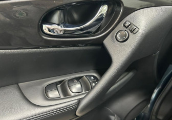 Подержанный автомобиль Nissan X-Trail 2019 года (22 фото)