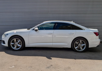 Подержанный автомобиль Audi A6 Sedan 2019 года (8 фото)