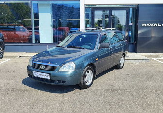 Подержанный автомобиль LADA (ВАЗ) Priora Wagon 2010 года (1 фото)