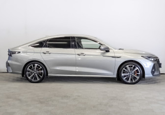 Подержанный автомобиль Chery Arrizo 8 2023 года (4 фото)