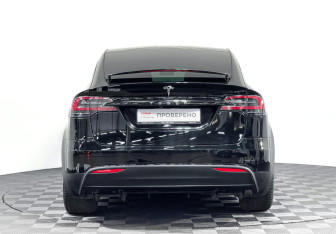 Подержанный автомобиль Tesla Model X 2019 года (6 фото)