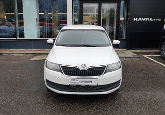 Подержанный автомобиль Skoda Rapid Liftback 2019 года (2 фото)