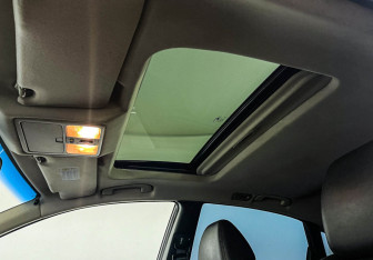 Подержанный автомобиль Nissan Teana 2007 года (16 фото)