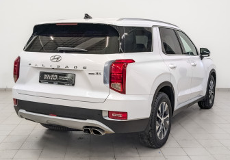 Подержанный автомобиль Hyundai Palisade 2021 года (5 фото)