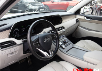 Подержанный автомобиль Hyundai Palisade 2021 года (12 фото)
