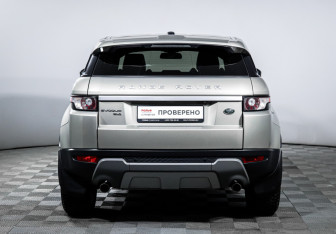 Подержанный автомобиль Land Rover Range Rover Evoque 2014 года (6 фото)