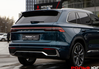 Подержанный автомобиль Geely Monjaro 2023 года (22 фото)