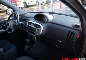 Подержанный автомобиль Hyundai Matrix 2009 года (3 фото)