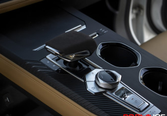 Подержанный автомобиль Changan UNI-K 2023 года (22 фото)