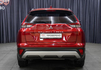 Подержанный автомобиль Mitsubishi Eclipse Cross 2021 года (6 фото)