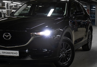 Подержанный автомобиль Mazda CX-5 2021 года (20 фото)