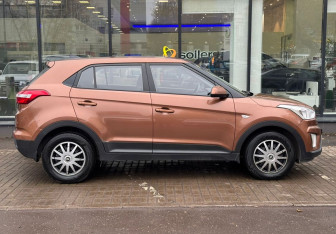 Подержанный автомобиль Hyundai Creta 2018 года (4 фото)