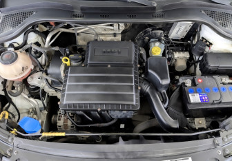 Подержанный автомобиль Skoda Rapid Liftback 2019 года (9 фото)