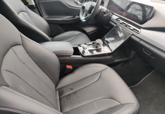 Подержанный автомобиль BAIC X7 2024 года (9 фото)