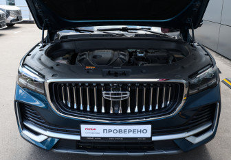 Подержанный автомобиль Geely Monjaro 2024 года (9 фото)