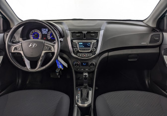 Подержанный автомобиль Hyundai Solaris Sedan 2014 года (14 фото)