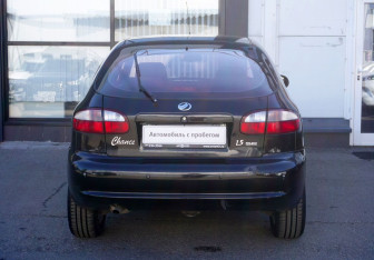 Подержанный автомобиль ЗАЗ Chance Hatchback 2011 года (6 фото)
