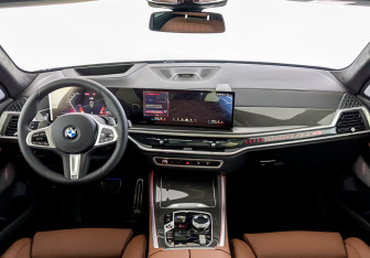 Новый BMW X5 2025 (10 фото)