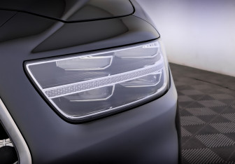 Подержанный автомобиль Genesis G90 2021 года (17 фото)