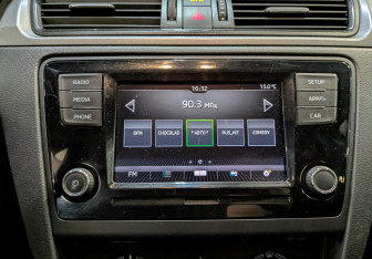 Подержанный автомобиль Skoda Rapid Liftback 2019 года (17 фото)