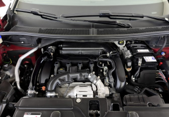 Подержанный автомобиль Peugeot 3008 2021 года (9 фото)