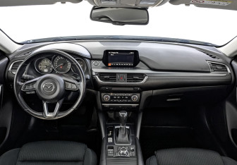 Подержанный автомобиль Mazda 6 Sedan 2018 года (14 фото)