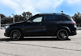 Подержанный автомобиль Mercedes-Benz GLE 2020 года (48 фото)