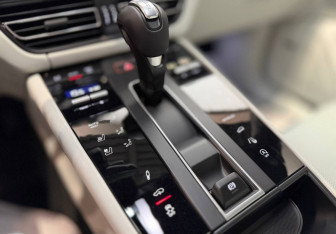 Новый Porsche Macan 2025 (13 фото)