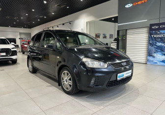 Подержанный автомобиль Ford C-MAX 2007 года (3 фото)