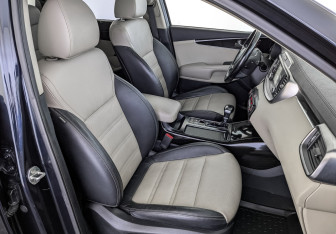 Подержанный автомобиль Kia Sorento 2018 года (24 фото)