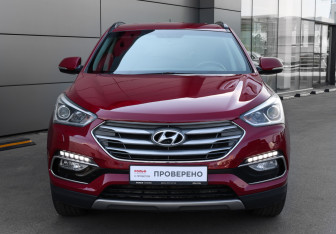 Подержанный автомобиль Hyundai Santa Fe 2015 года (2 фото)