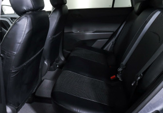 Подержанный автомобиль Hyundai Creta 2020 года (13 фото)