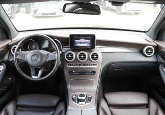 Подержанный автомобиль Mercedes-Benz GLC Coupe 2017 года (12 фото)
