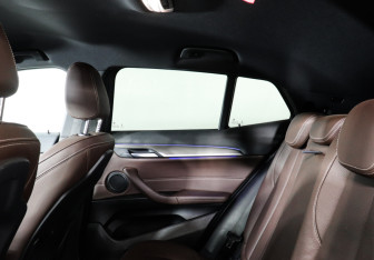 Подержанный автомобиль BMW X2 2020 года (14 фото)
