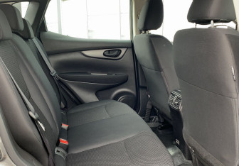 Подержанный автомобиль Nissan Qashqai 2021 года (19 фото)