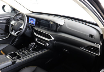 Подержанный автомобиль FAW Bestune T77 2024 года (10 фото)