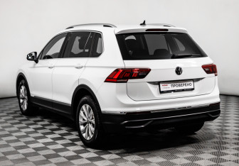Подержанный автомобиль Volkswagen Tiguan 2021 года (7 фото)