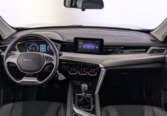 Подержанный автомобиль BAIC X35 2023 года (14 фото)