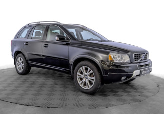 Подержанный автомобиль Volvo XC90 2013 года (3 фото)