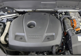 Подержанный автомобиль Volvo XC90 2021 года (9 фото)
