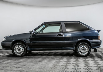 Подержанный автомобиль LADA (ВАЗ) 2113 2008 года (8 фото)