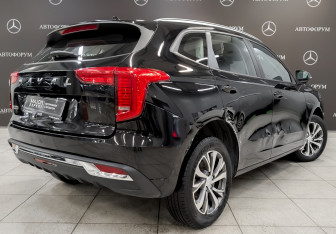 Подержанный автомобиль Haval Jolion 2023 года (5 фото)