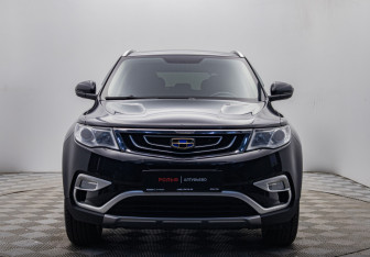 Подержанный автомобиль Geely Atlas 2018 года (8 фото)