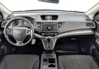 Подержанный автомобиль Honda CR-V 2015 года (14 фото)